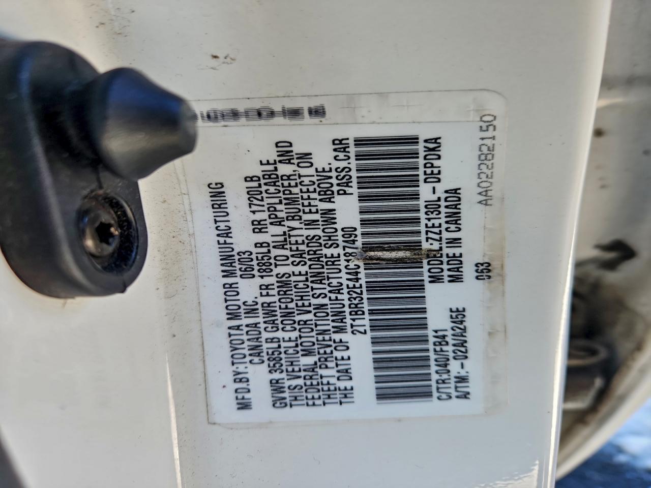 Toyota Corolla Ce Image 8