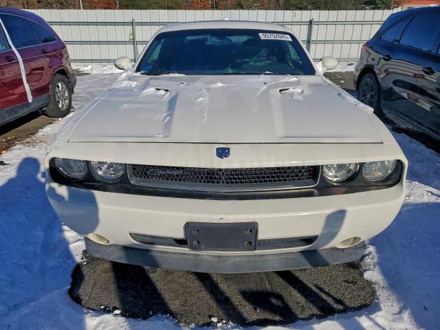 Dodge Challenger Se Image 5