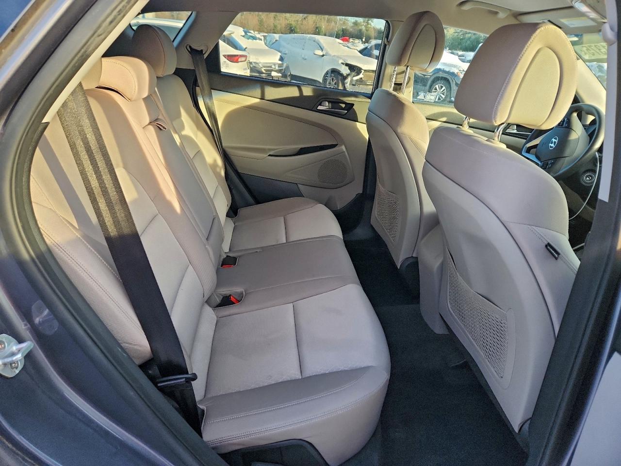 Hyundai TUCSON Limited Image 5