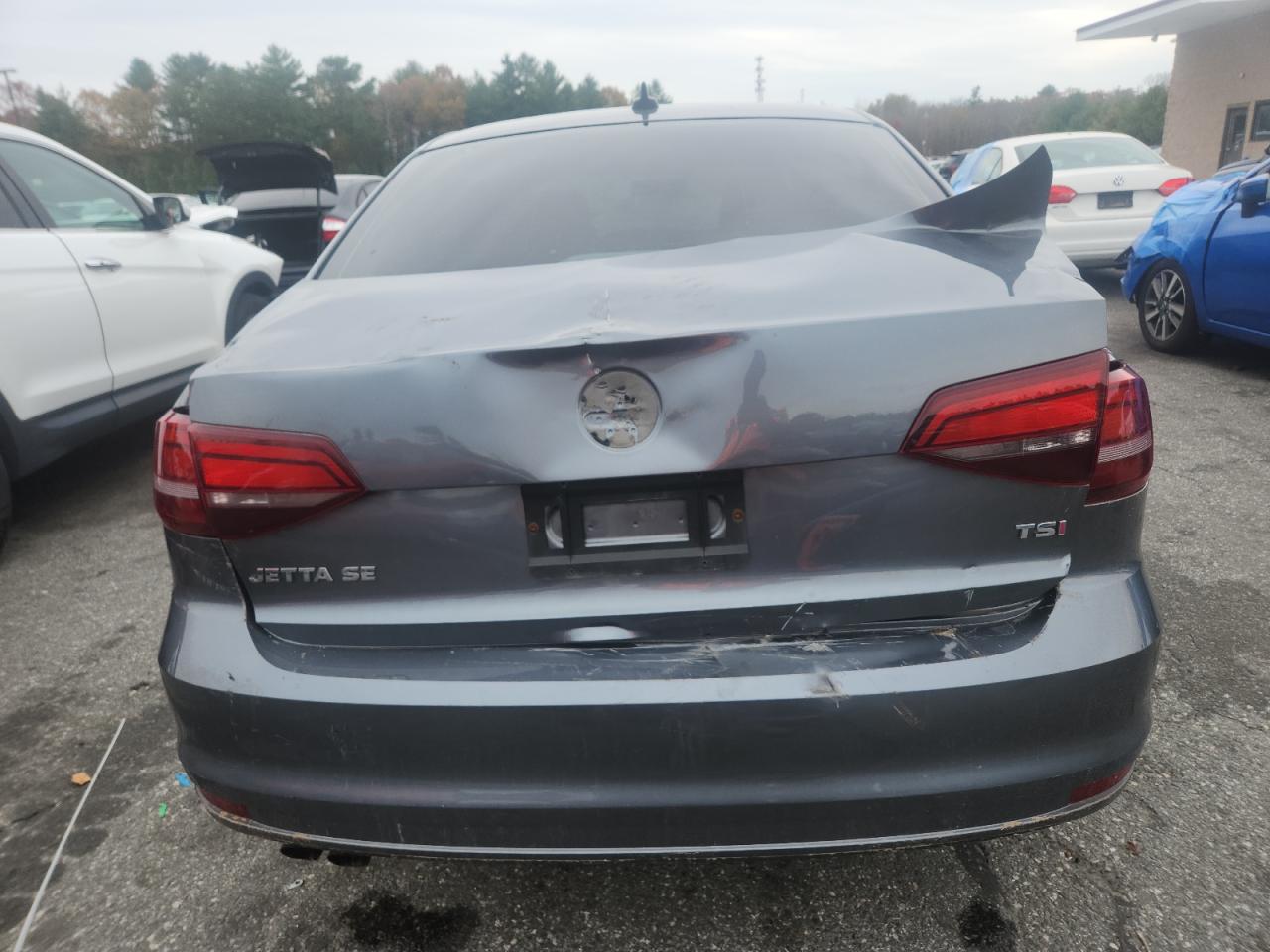 Volkswagen Jetta Se Image 4