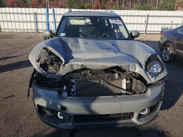 MINI Cooper Countryman All4 Image 2