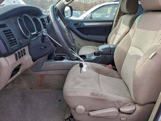 Toyota 4Runner Sr5 Image 6