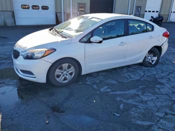  Salvage Kia Forte
