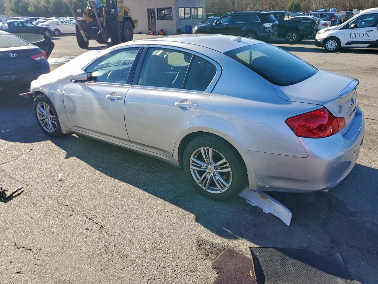 INFINITI G37 Image 4