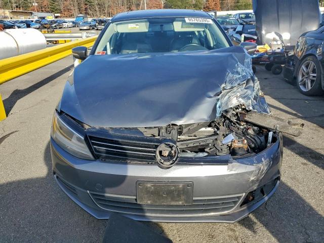 Volkswagen Jetta Se Image 5