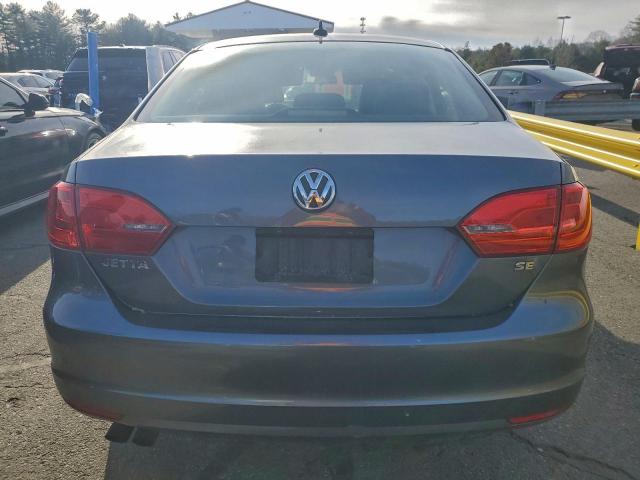 Volkswagen Jetta Se Image 4