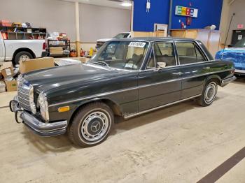  Salvage Mercedes-Benz 280-Class