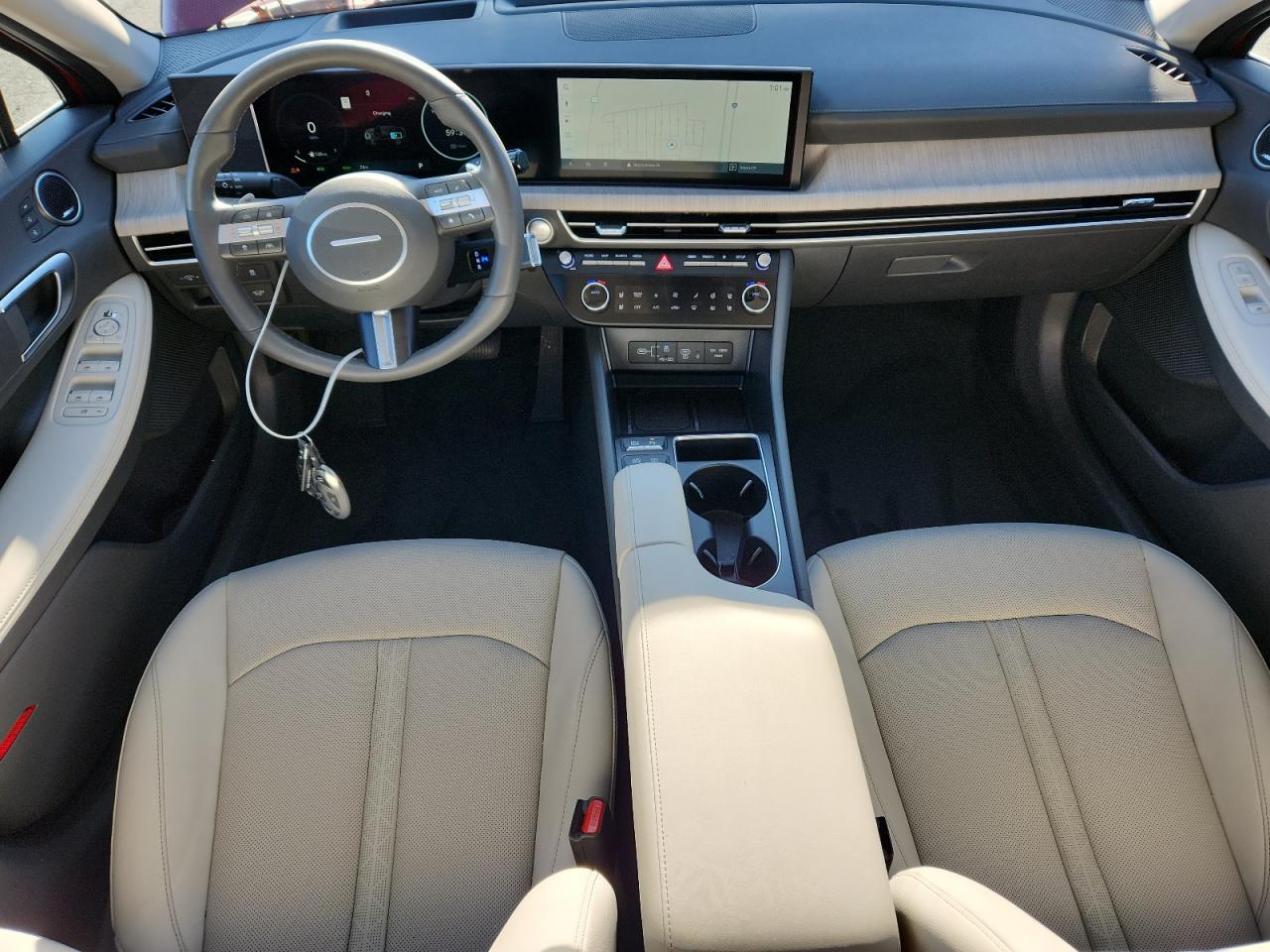 Hyundai SONATA Hybrid Image 7