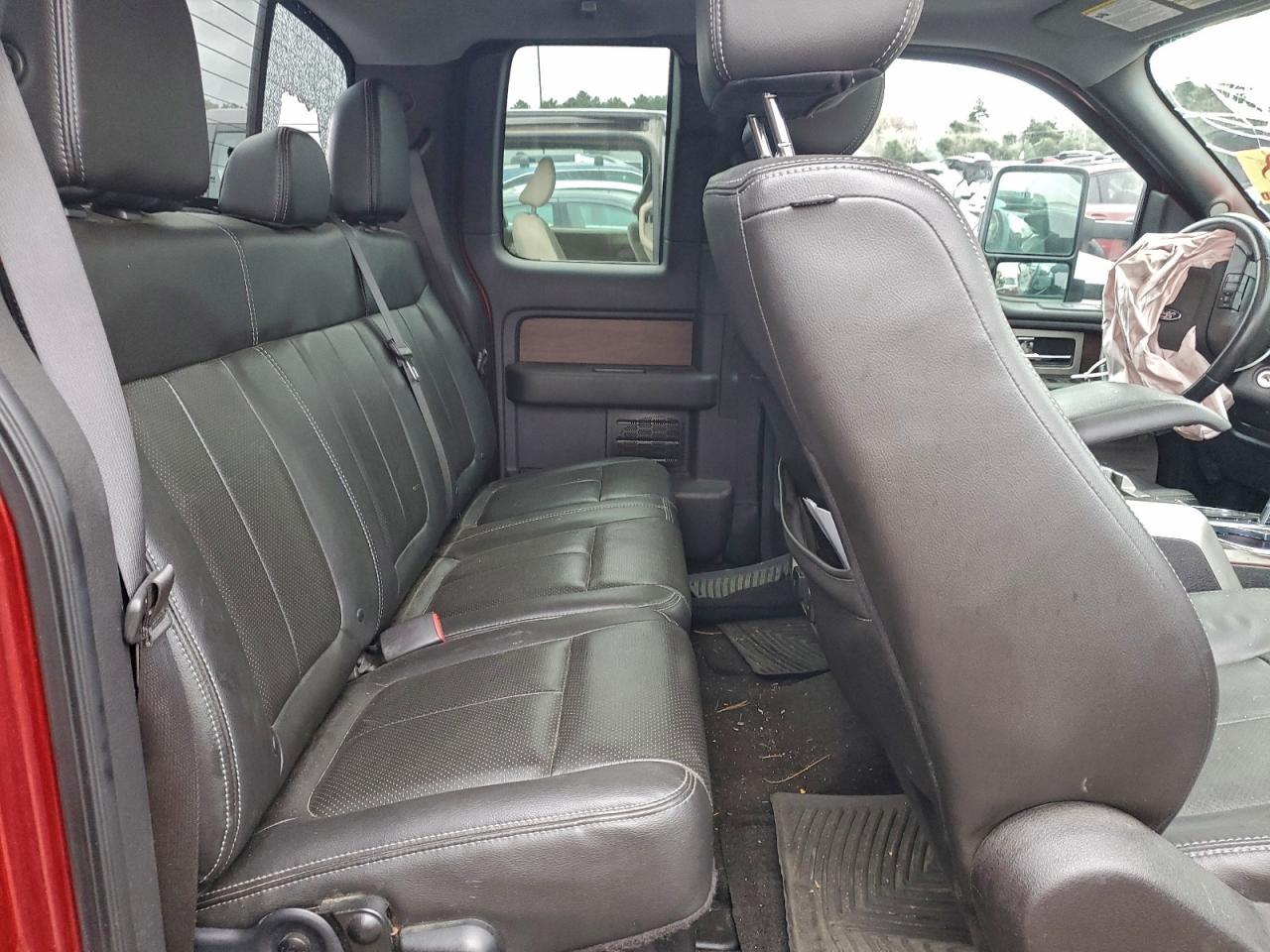 Ford F-150 Super Cab Image 6