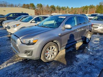  Salvage Mitsubishi Outlander