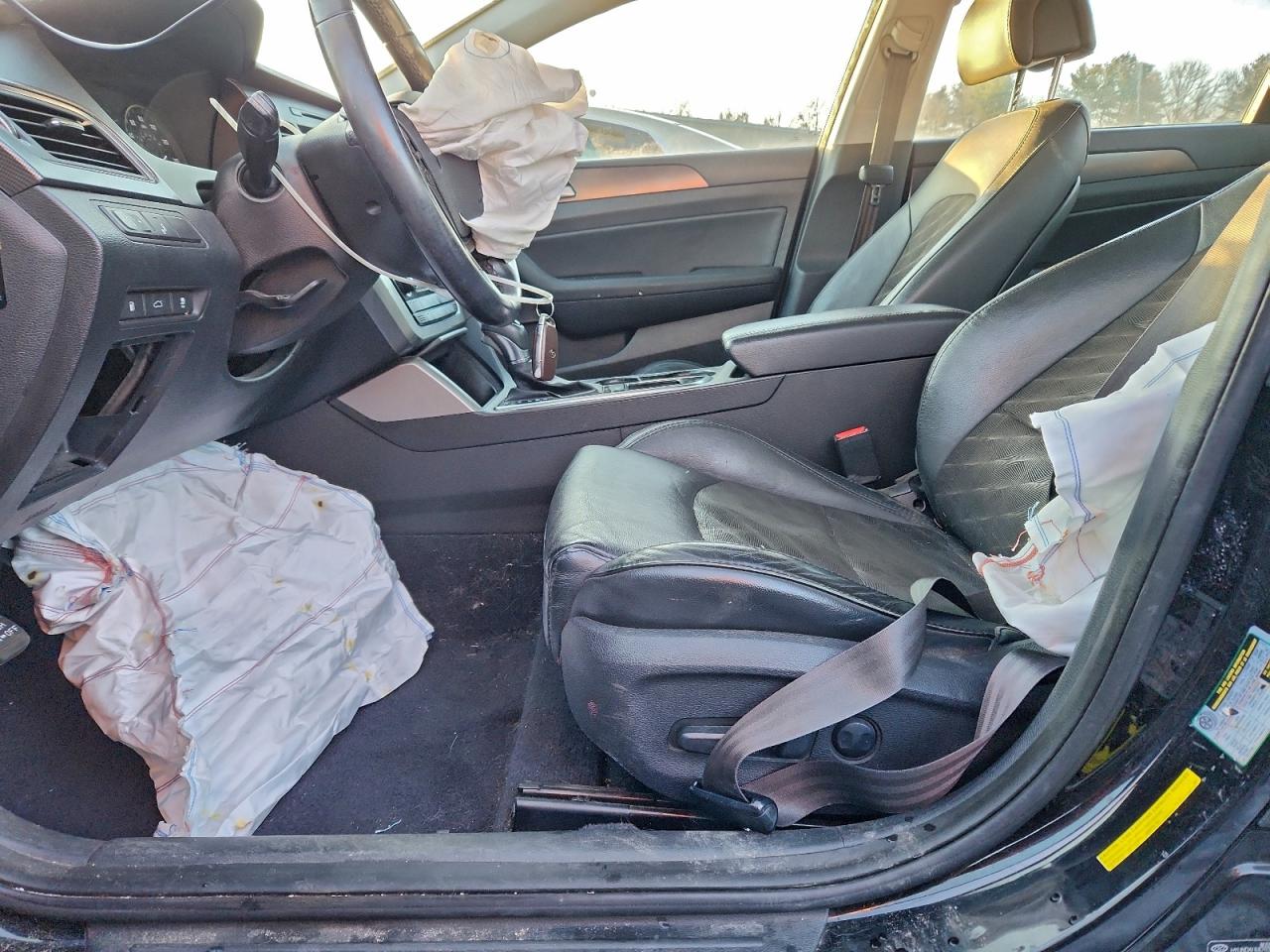 Hyundai SONATA Sport Image 2