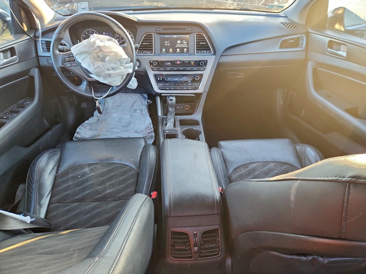 Hyundai SONATA Sport Image 8