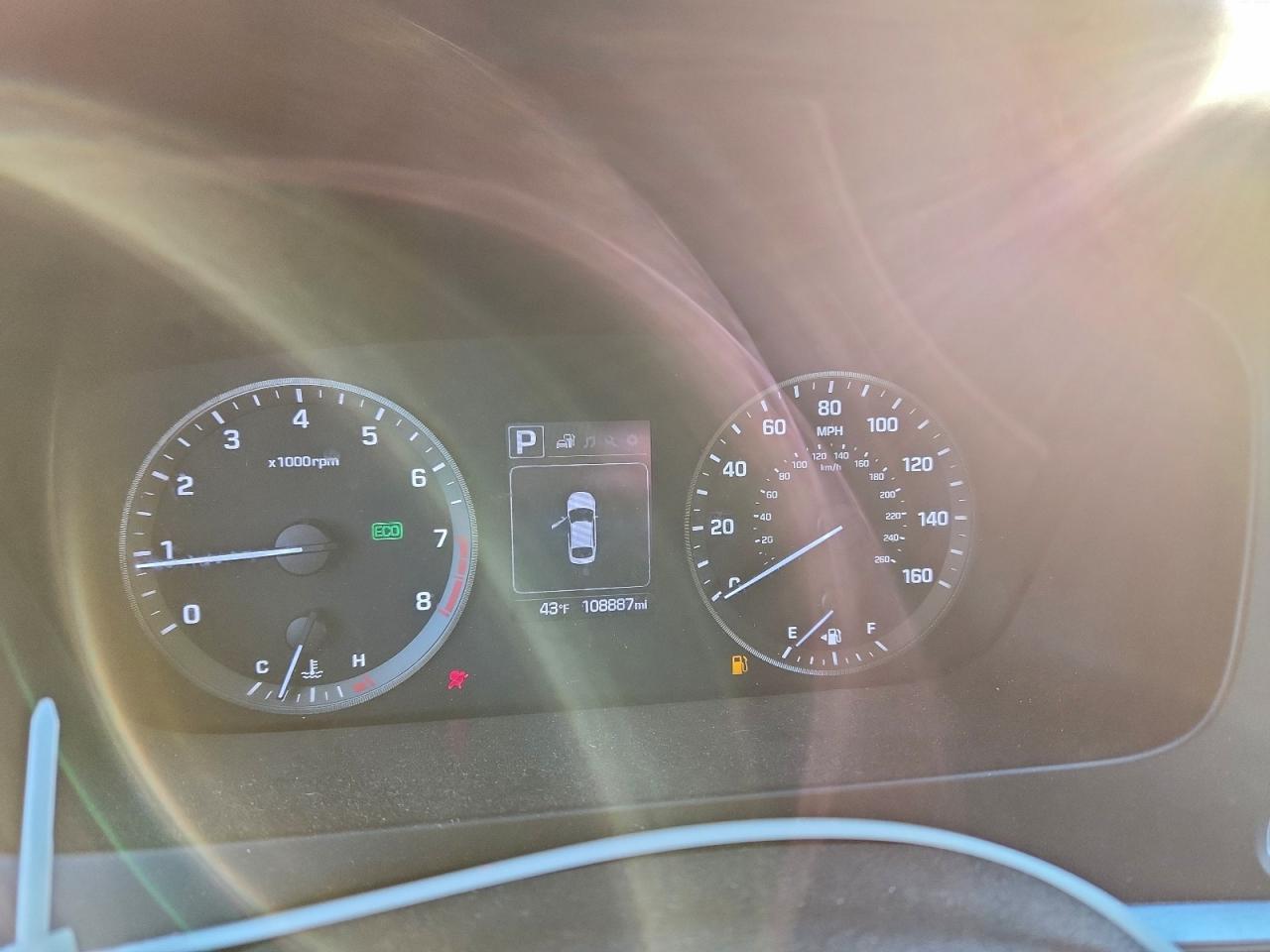 Hyundai SONATA Sport Image 6