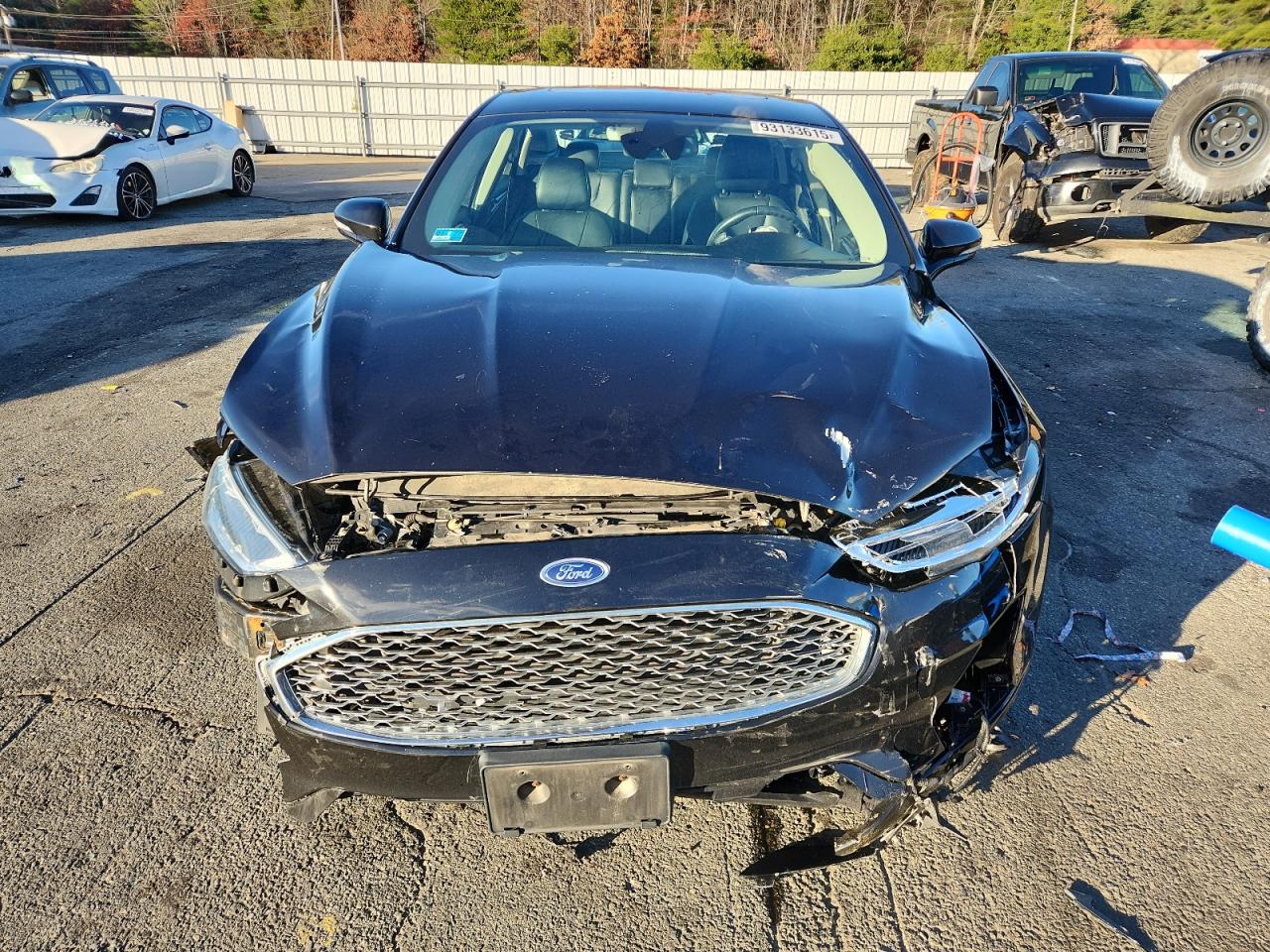 Ford Fusion Titanium Image 8