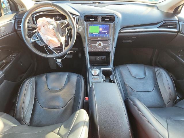 Ford Fusion Titanium Image 5