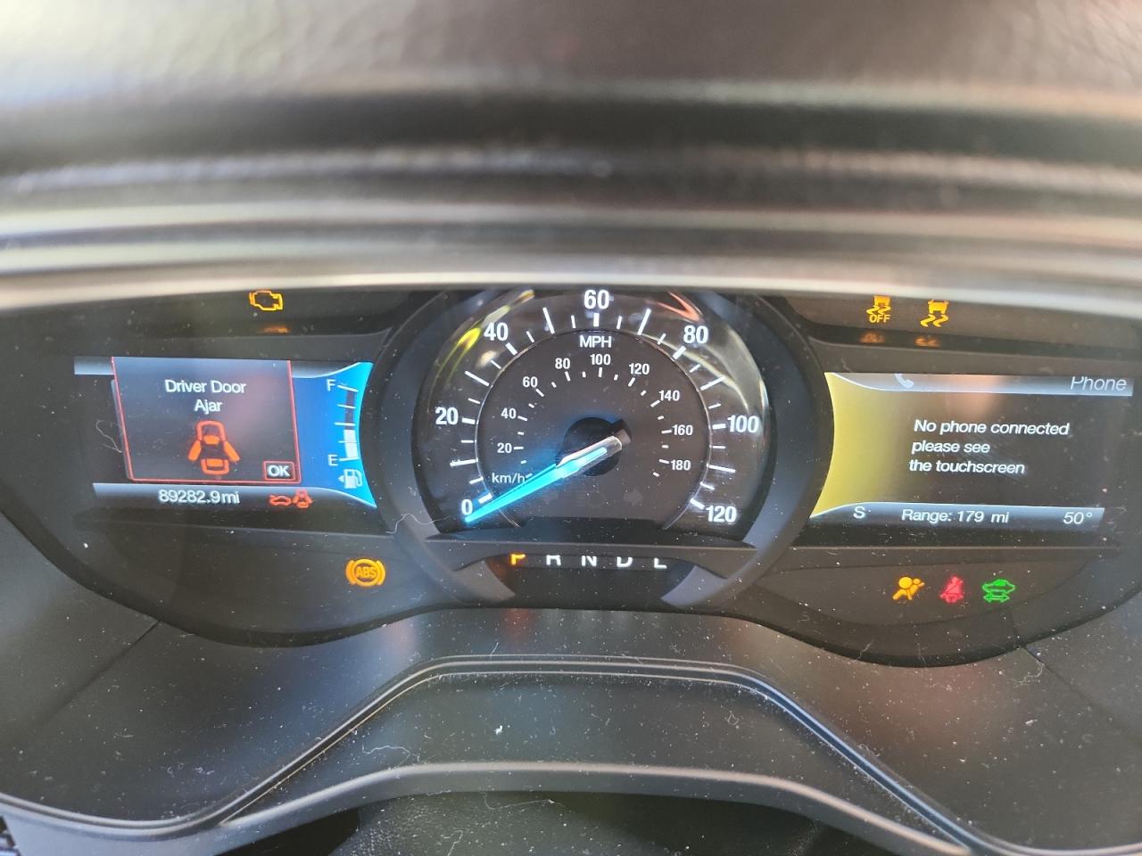 Ford Fusion Titanium Image 9