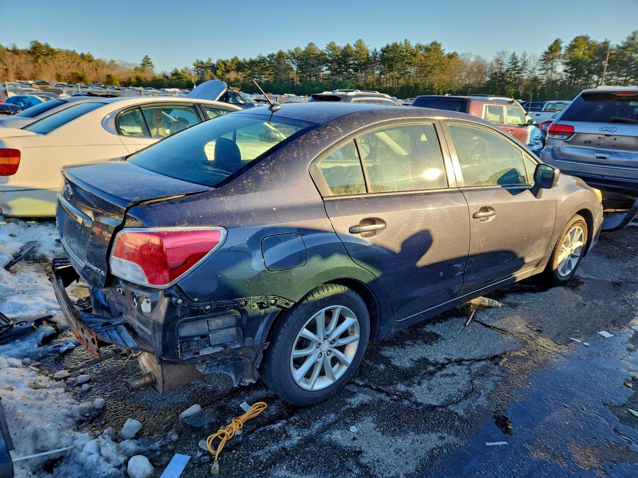 Subaru Impreza Premium Image 4