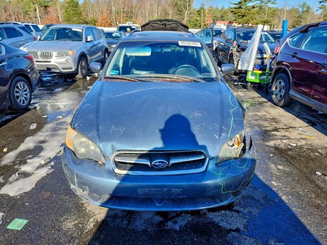 Subaru Legacy 2.5i Limited Image 3