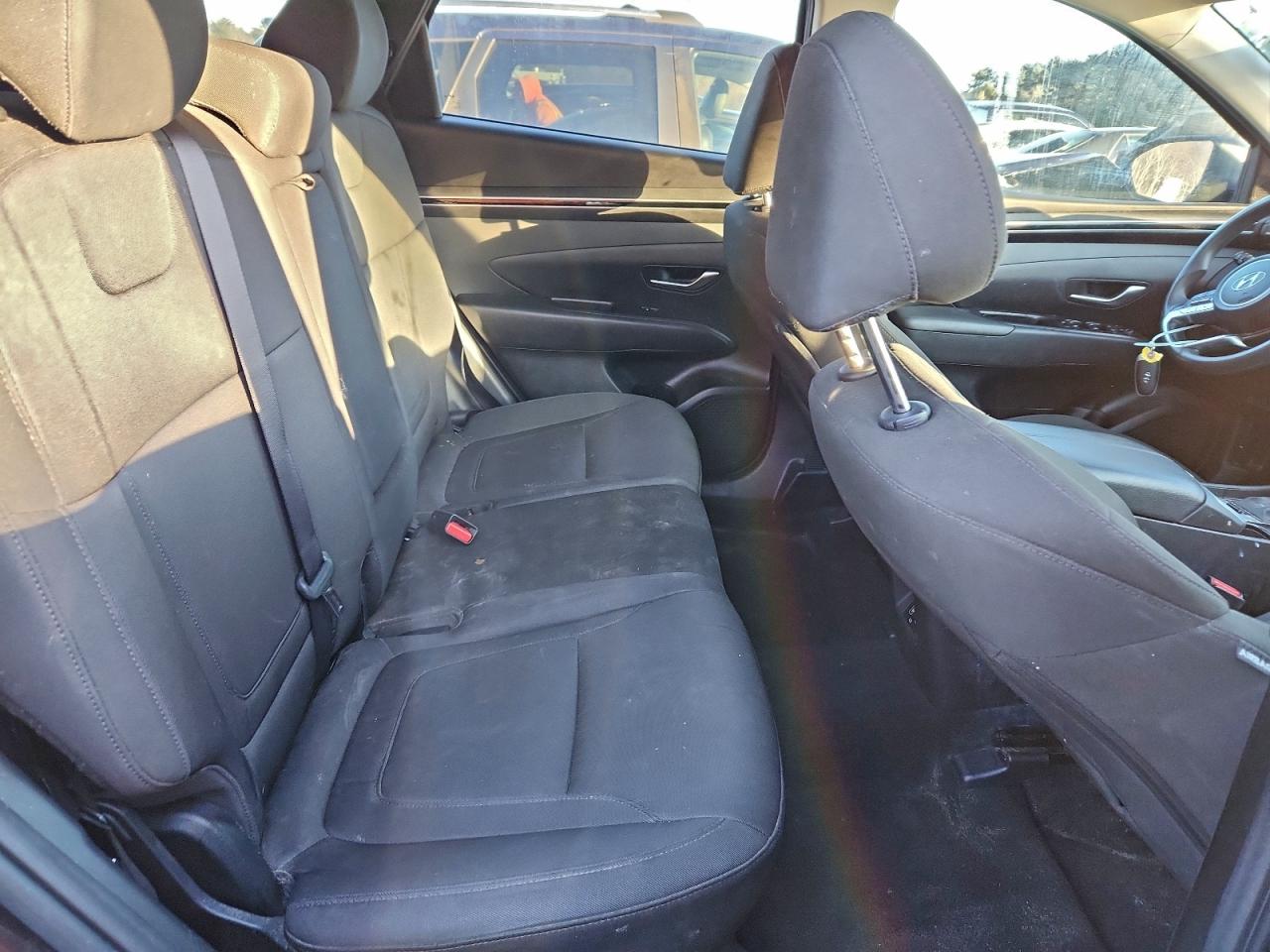 Hyundai TUCSON Sel Image 4