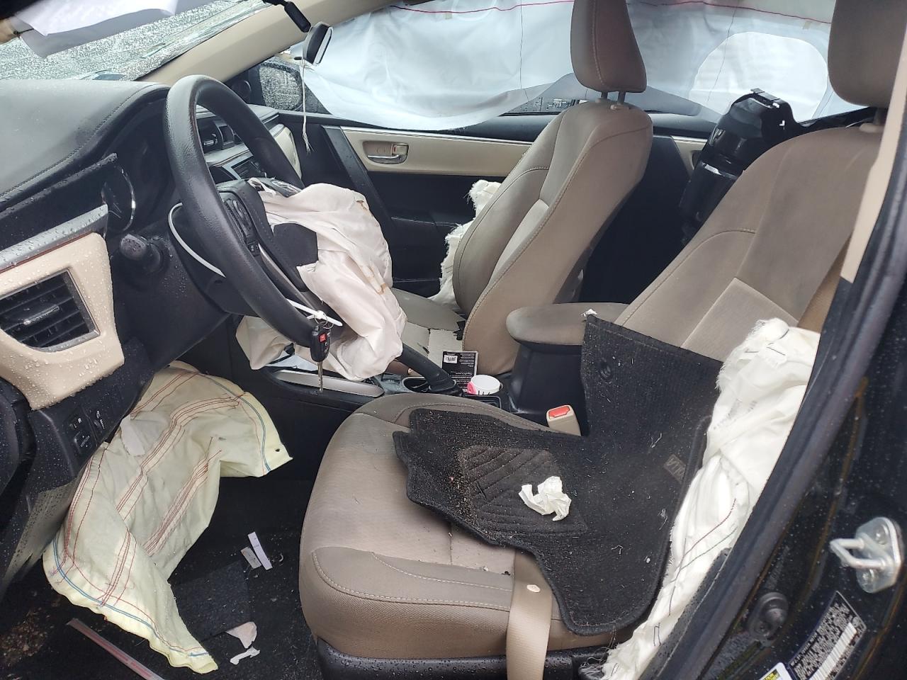 Toyota Corolla L Image 6