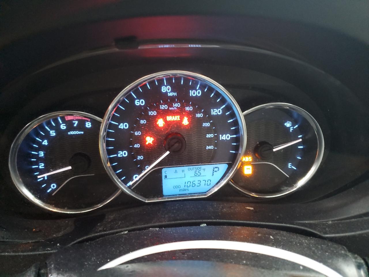 Toyota Corolla L Image 12