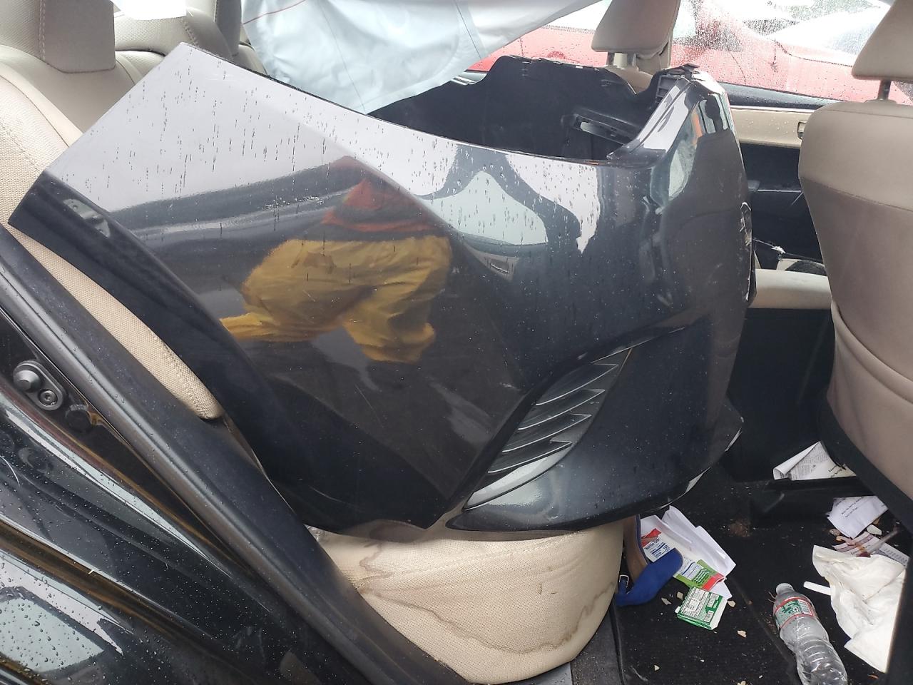 Toyota Corolla L Image 9