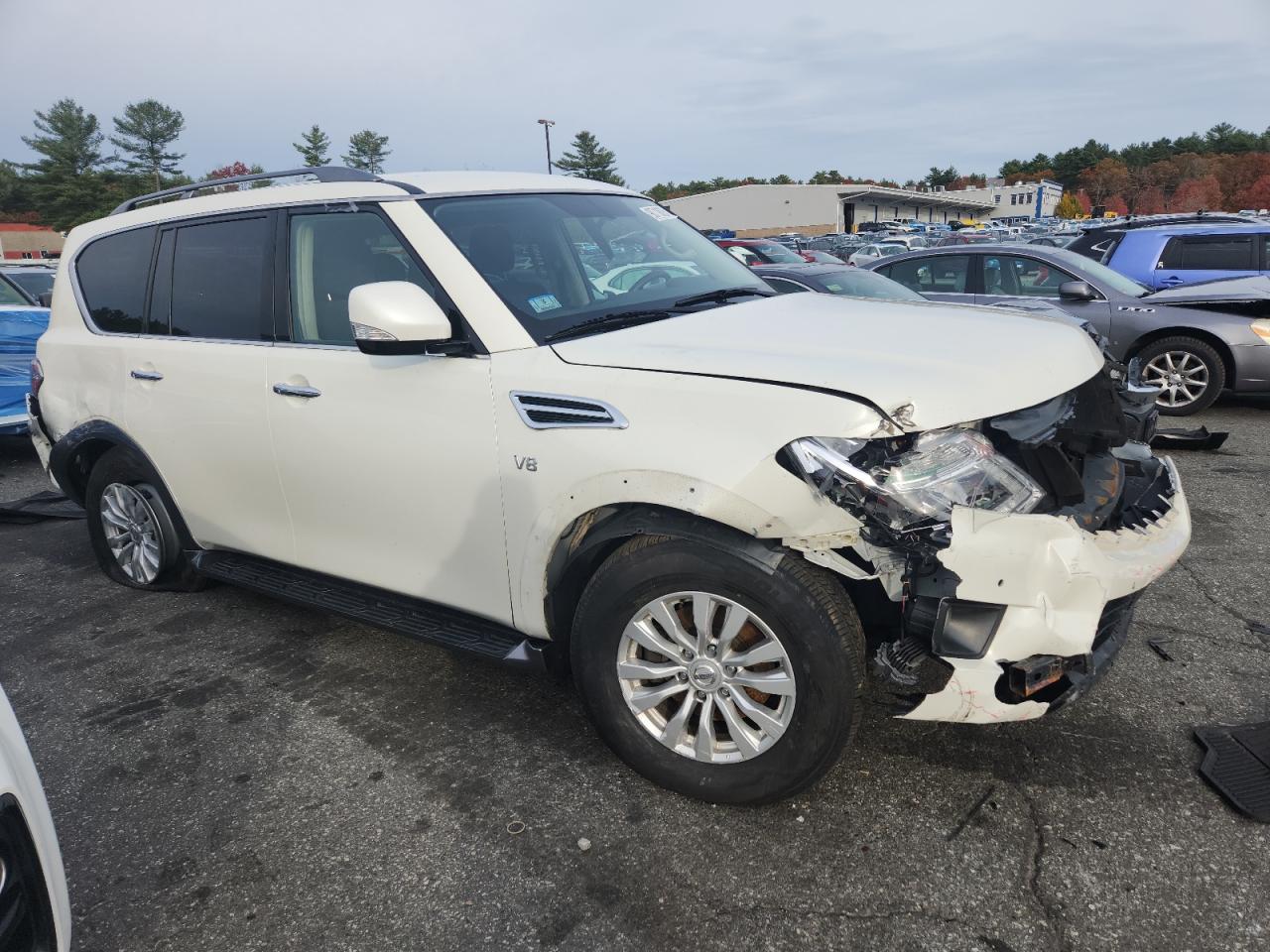 Nissan Armada Sv Image 9