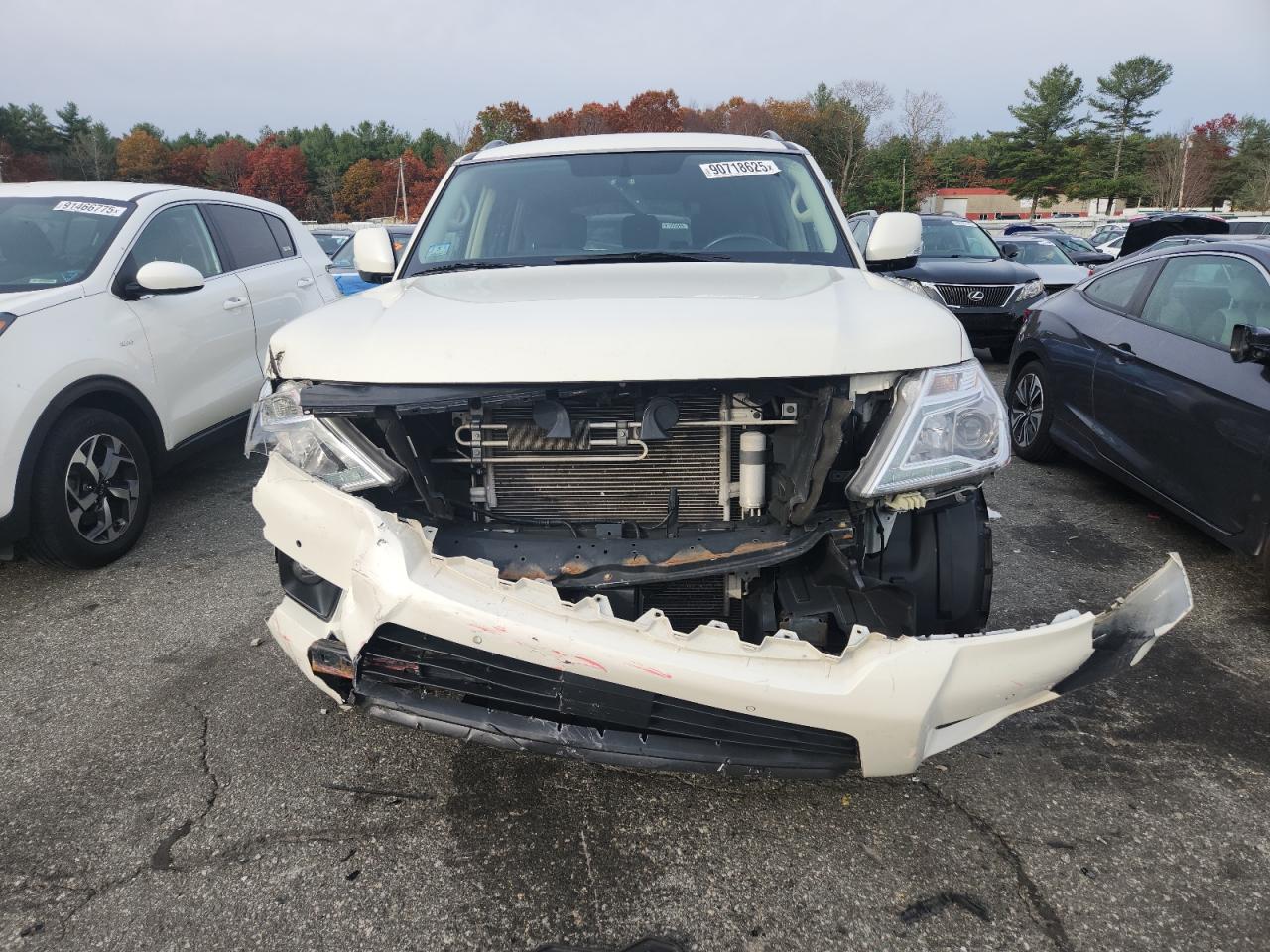 Nissan Armada Sv Image 8