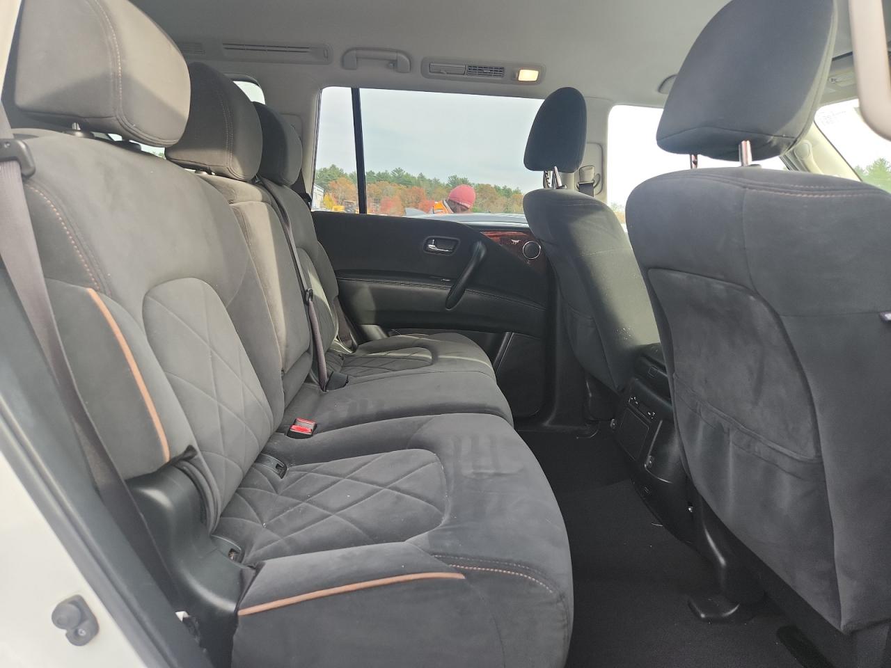 Nissan Armada Sv Image 14