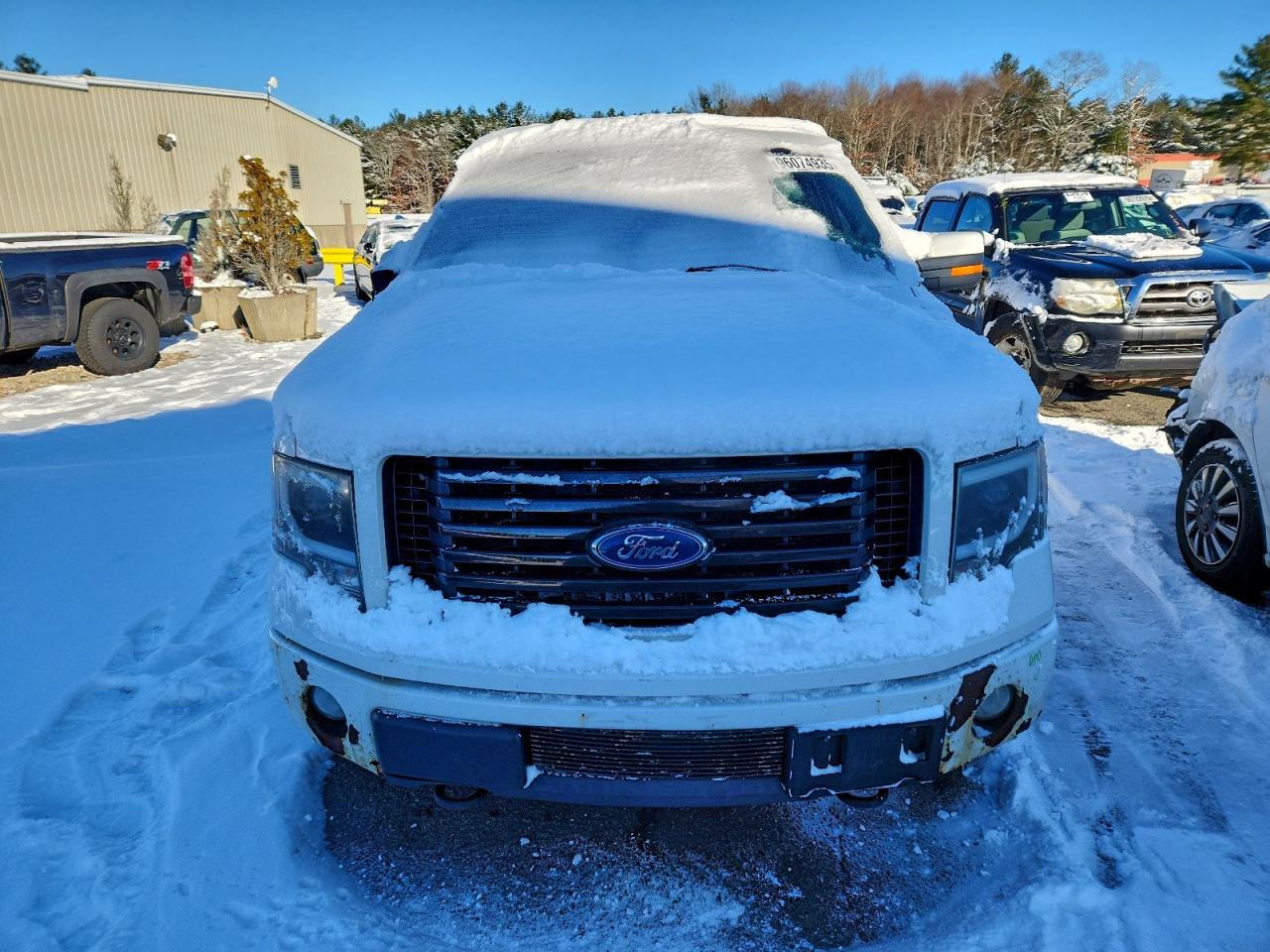 Ford F-150 Supercrew Image 5