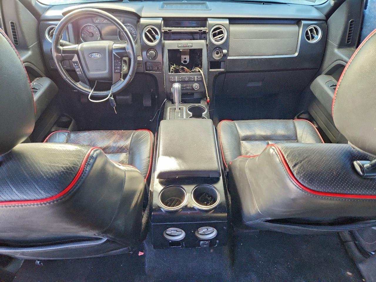 Ford F-150 Supercrew Image 8