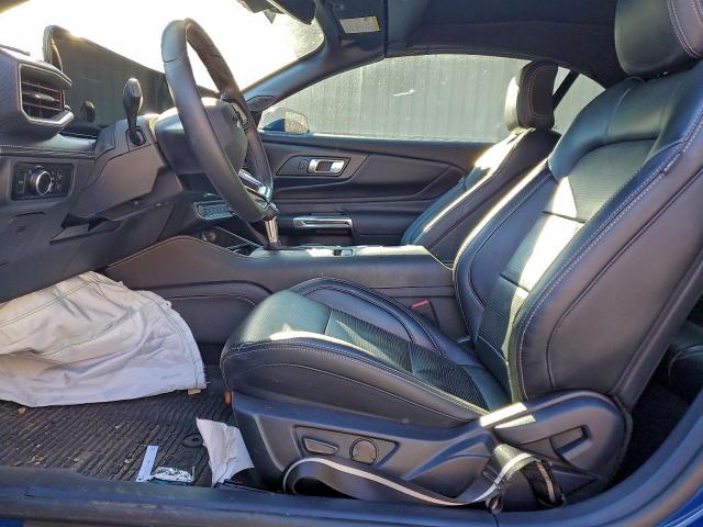 Ford Mustang Image 7