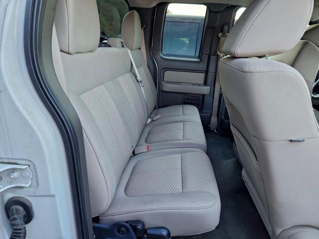 Ford F-150 Super Cab Image 9