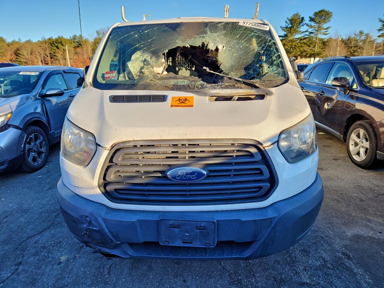 Ford Transit T-150 Image 2