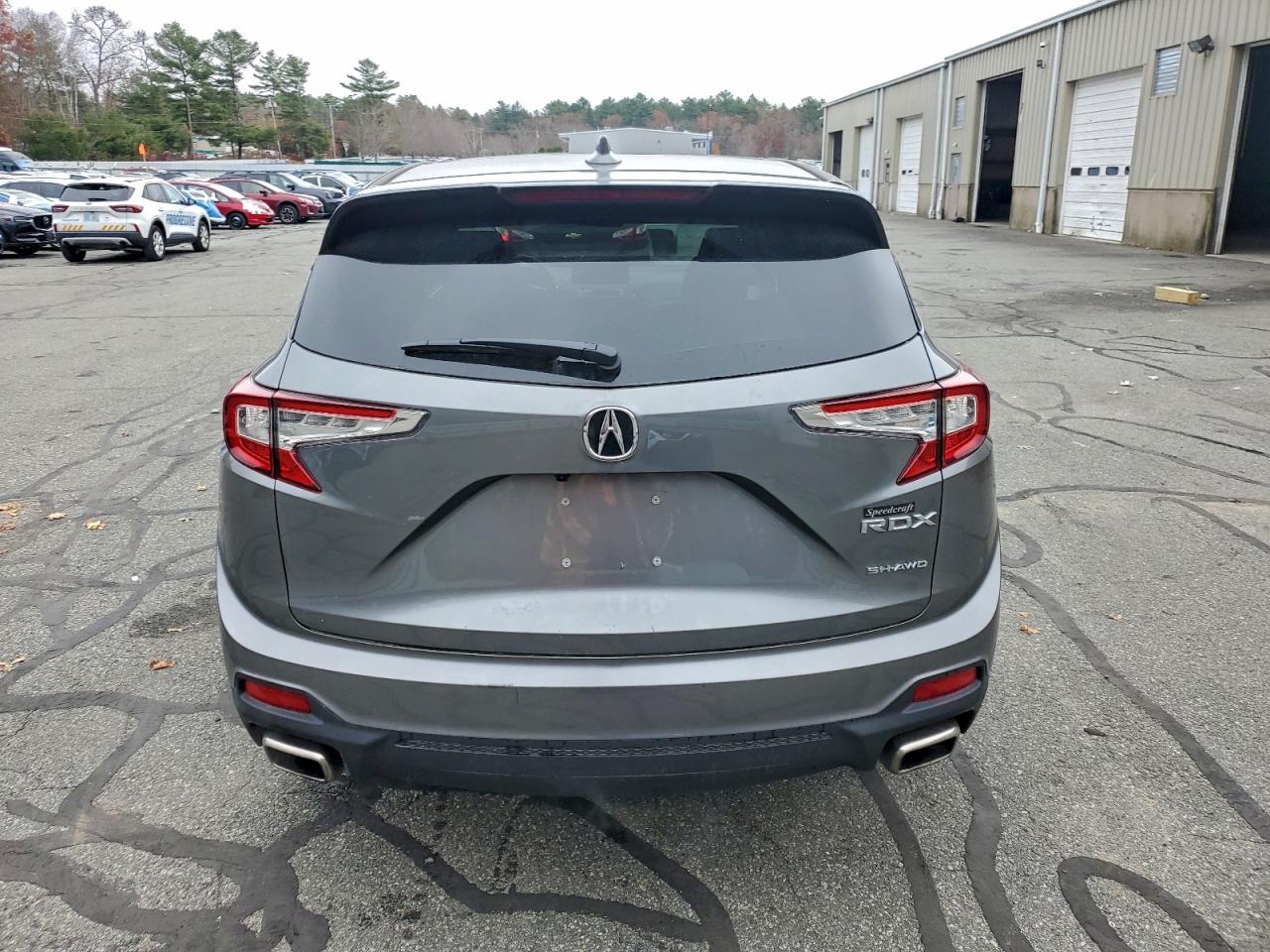 Acura RDX Image 2