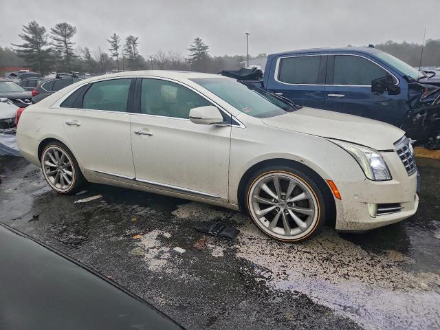 Cadillac XTS Luxury Collection Image 7