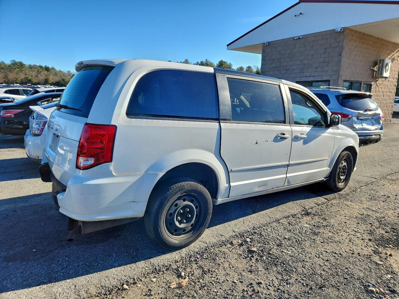 Dodge Caravan Se Image 3