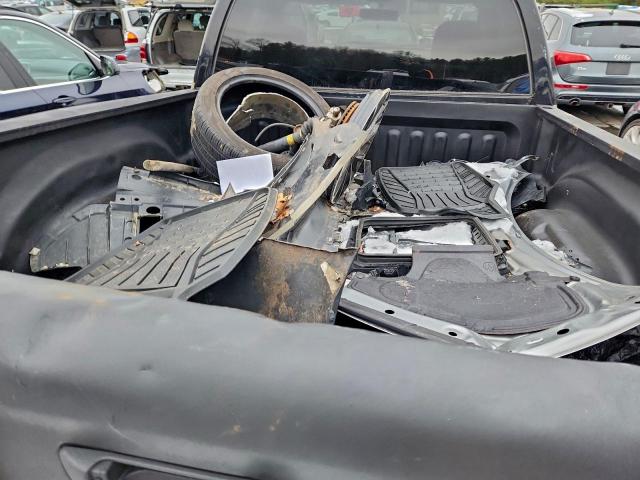 Dodge Ram 1500 St Image 4