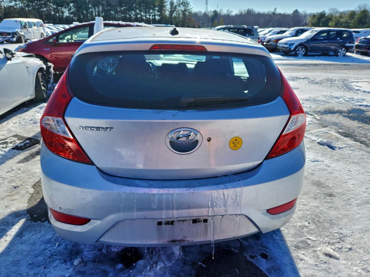 Hyundai ACCENT Se Image 6