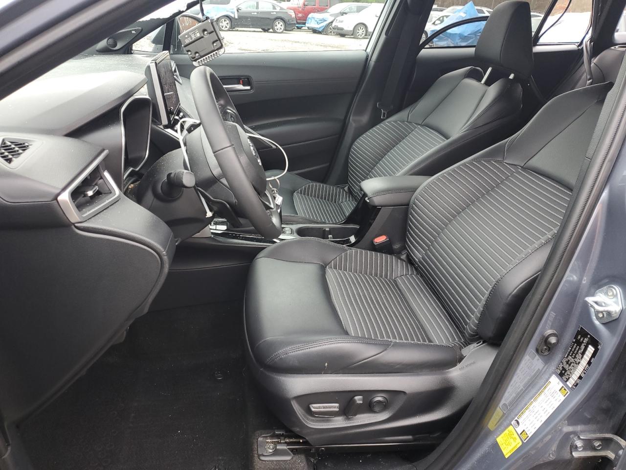 Toyota Corolla Se Image 2