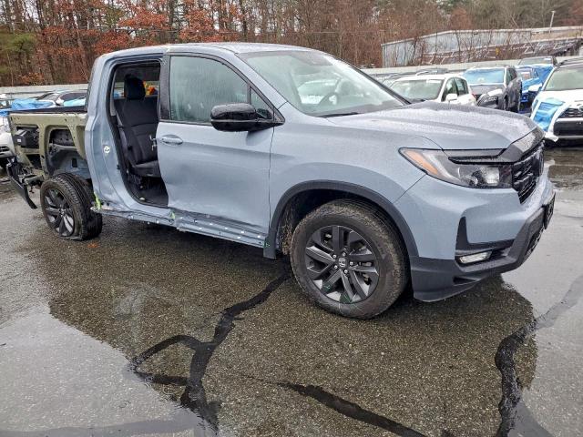 Honda Ridgeline Sport Image 6