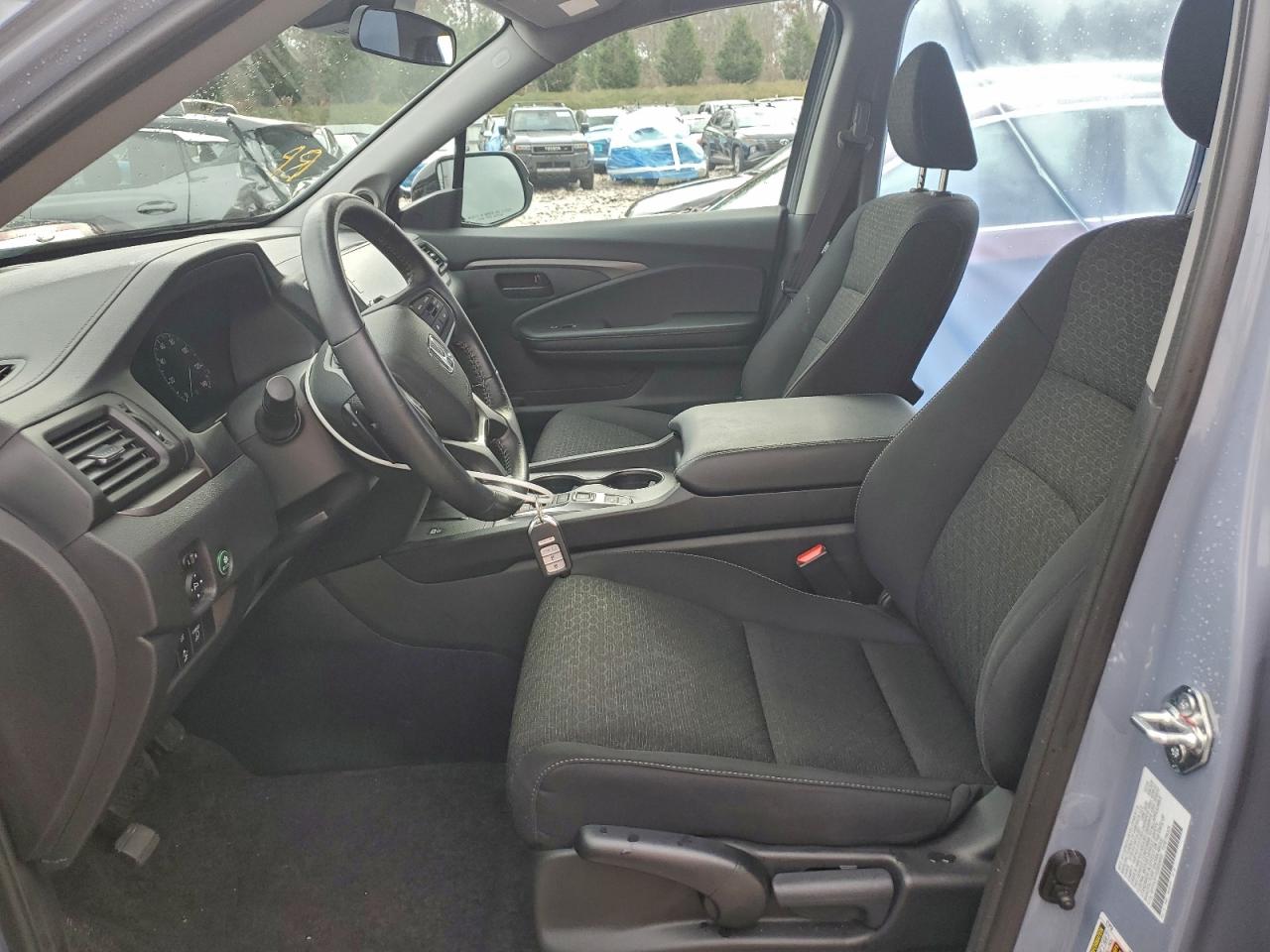 Honda Ridgeline Sport Image 10