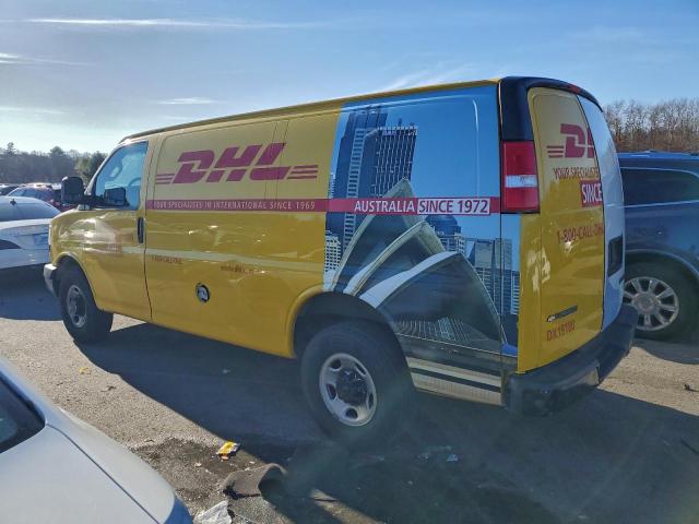 Chevrolet Express Image 5