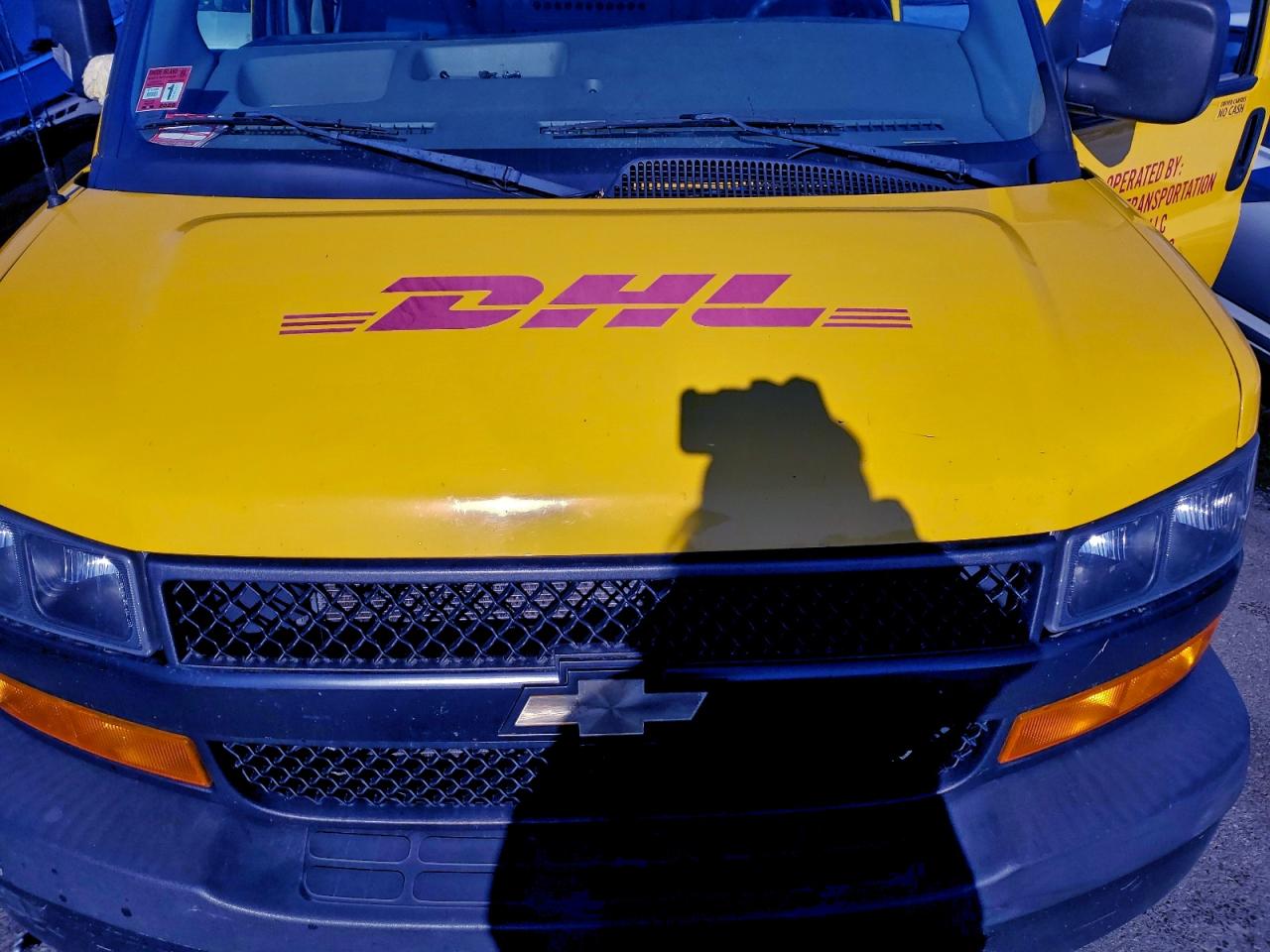 Chevrolet Express Image 7