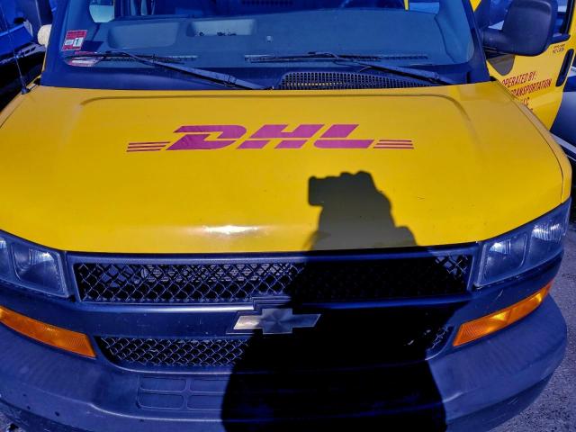 Chevrolet Express Image 7