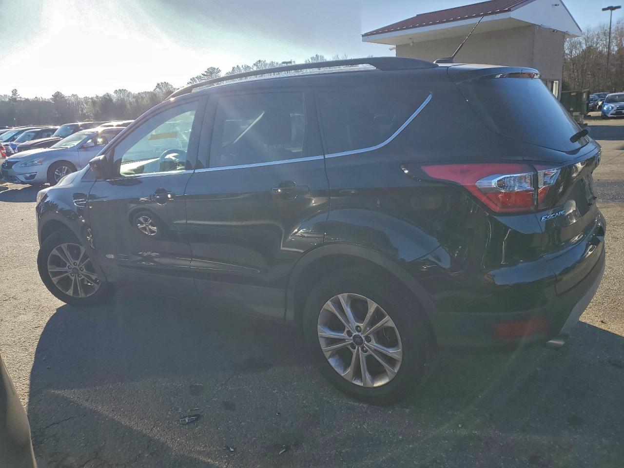 Ford Escape Se Image 4