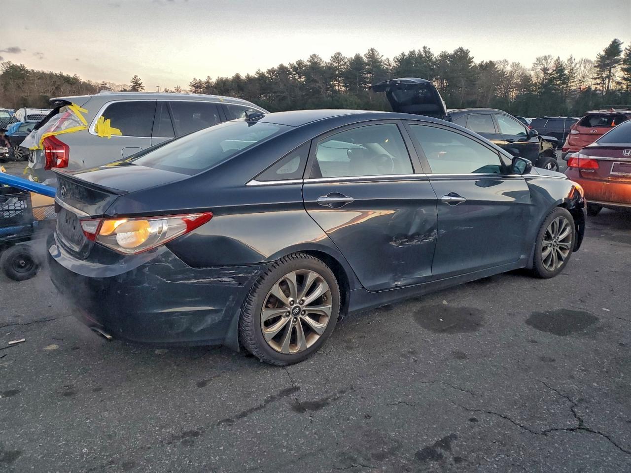 Hyundai SONATA Se Image 2