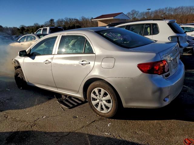 Toyota Corolla Base Image 2