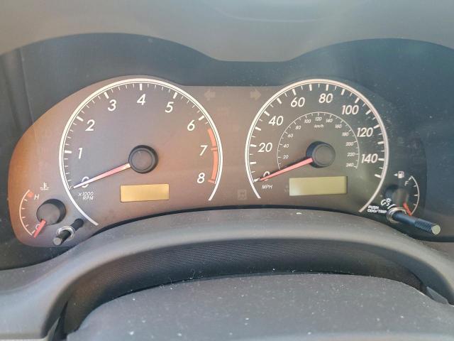 Toyota Corolla Base Image 10