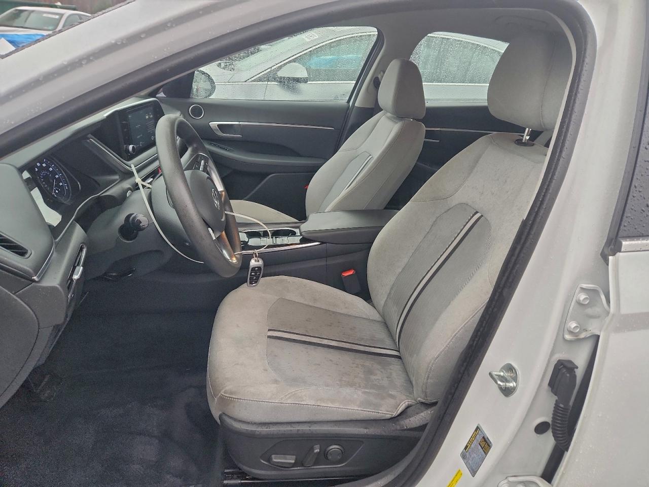 Hyundai SONATA Sel Image 6